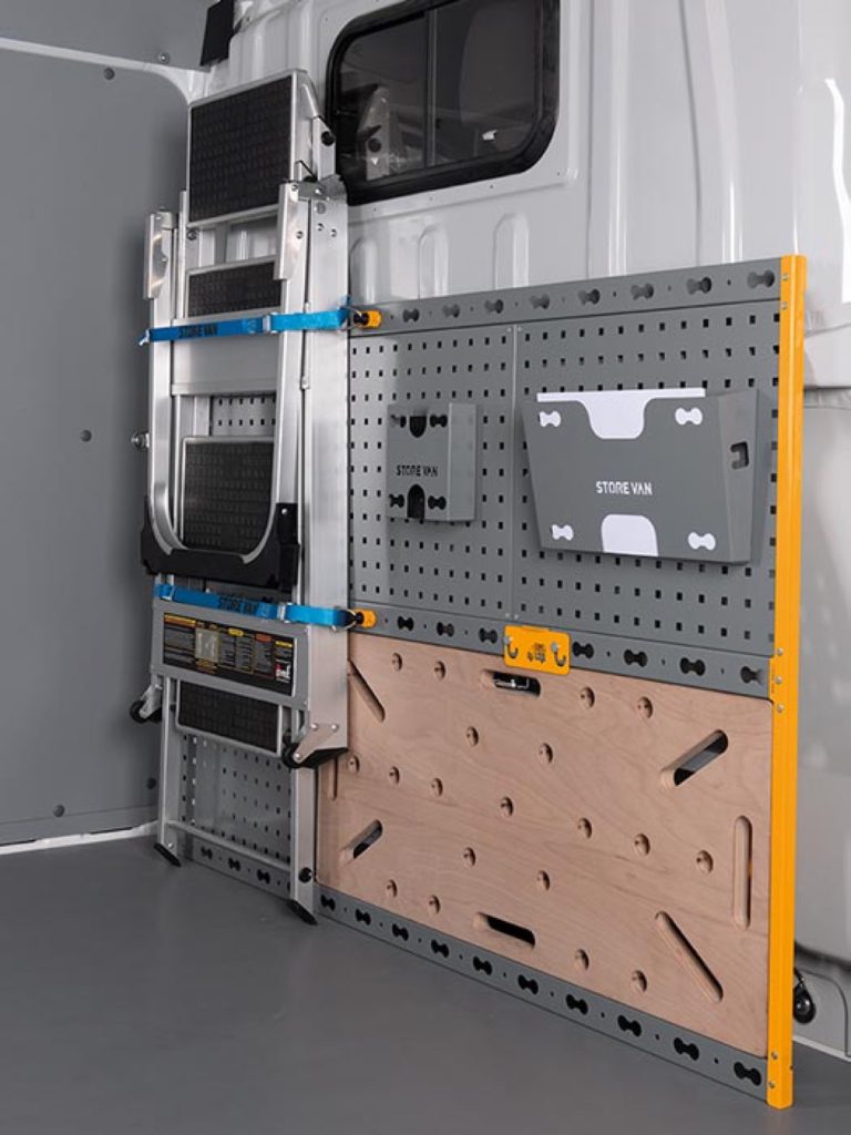 Cabine afscherming in een bestelwagen